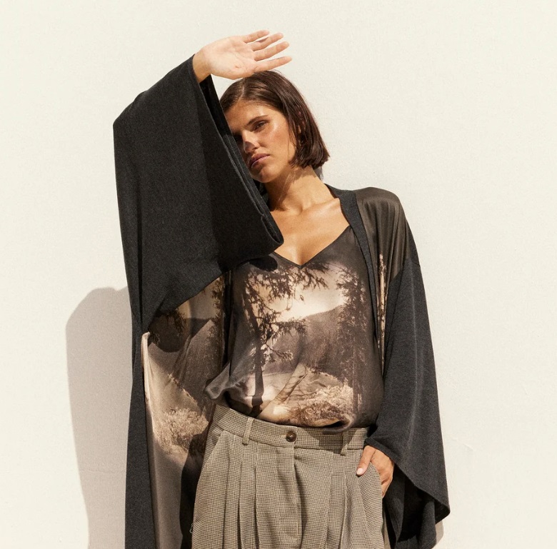 ANGUS KIMONO