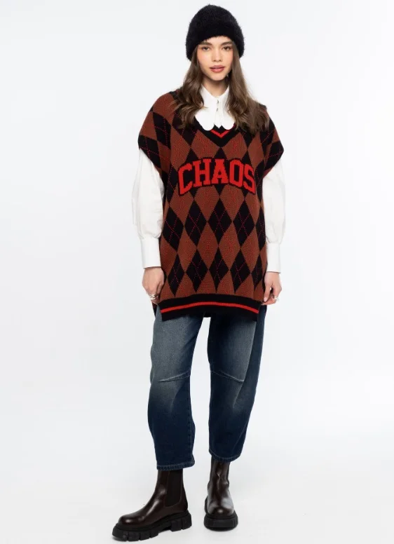 ARGYLE VEST- PEACE AND CHAOS